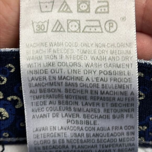 Levi’s Light Wash 4-Pocket Button Zipper Jean Shorts- Size 10 - Picture 15 of 16